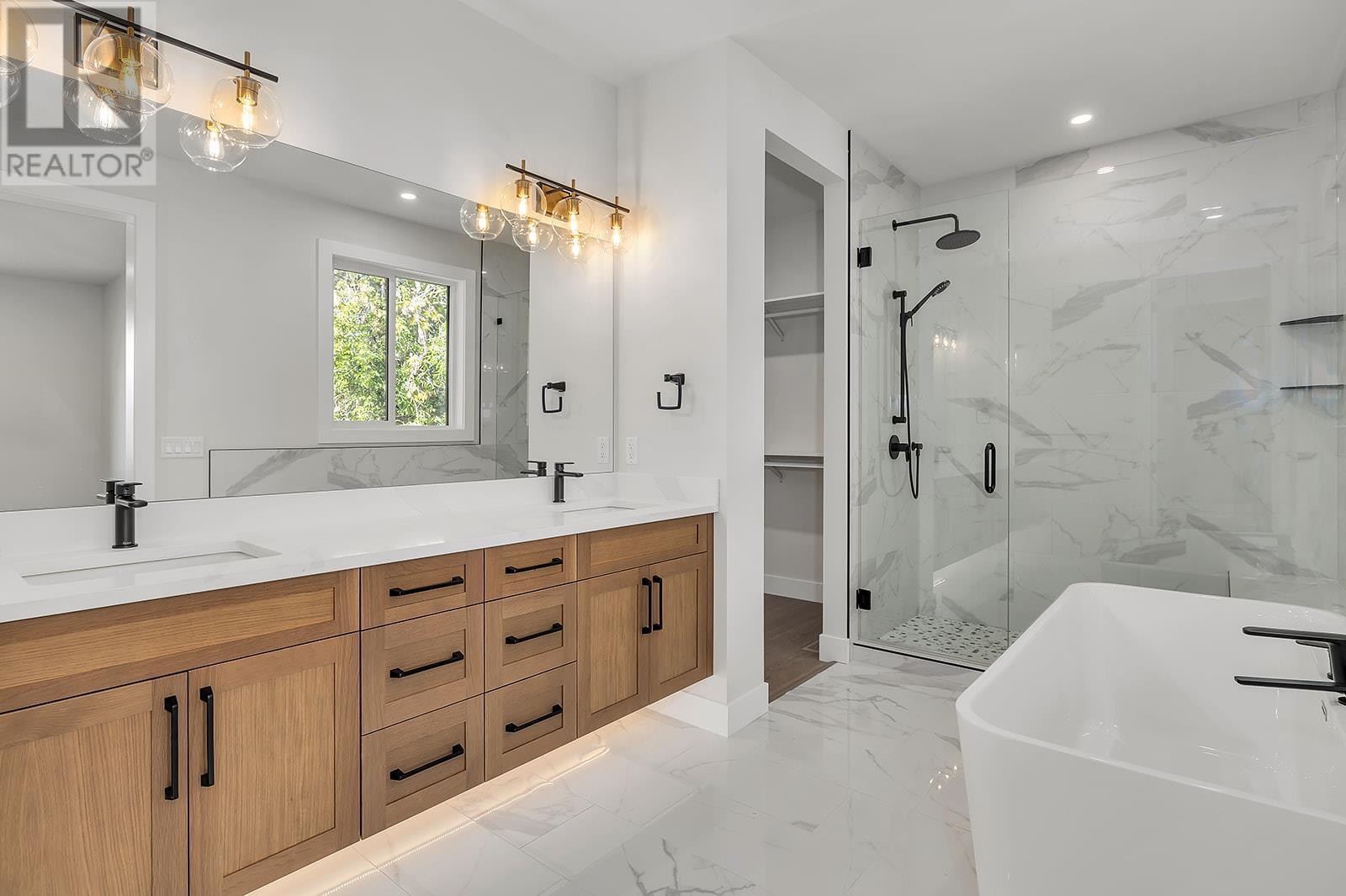 












1054 Oak Barrel Place

,
West Kelowna,




British Columbia
V1Z0A6

