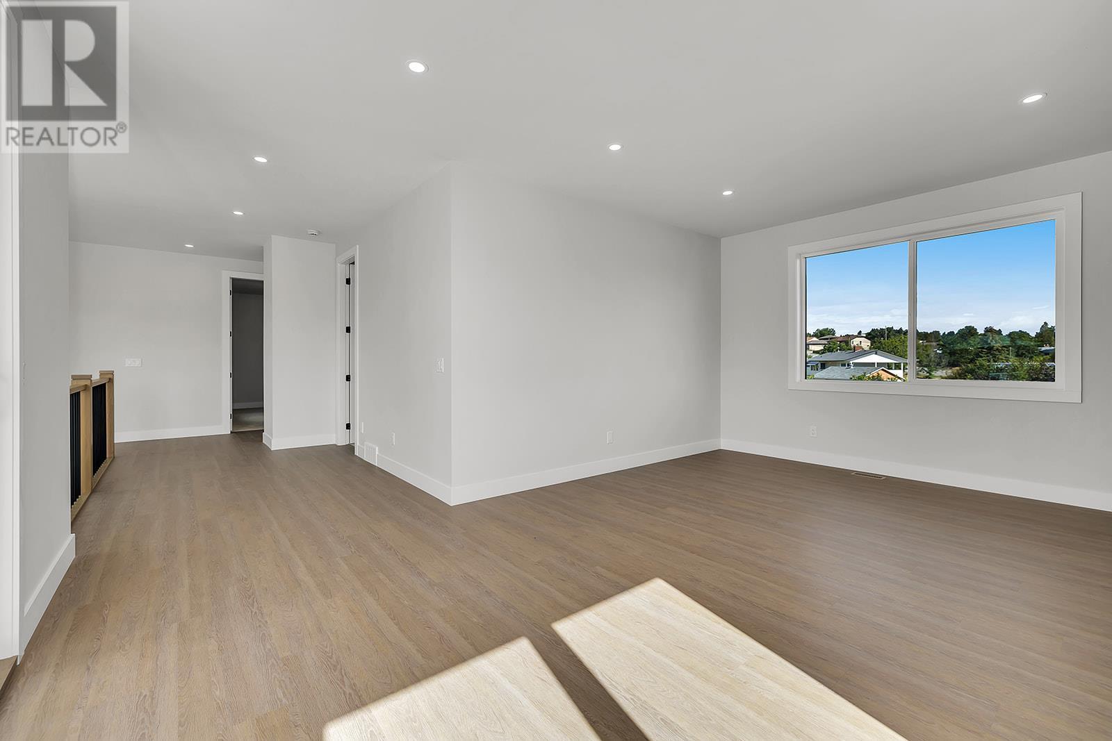 












1054 Oak Barrel Place

,
West Kelowna,




British Columbia
V1Z0A6

