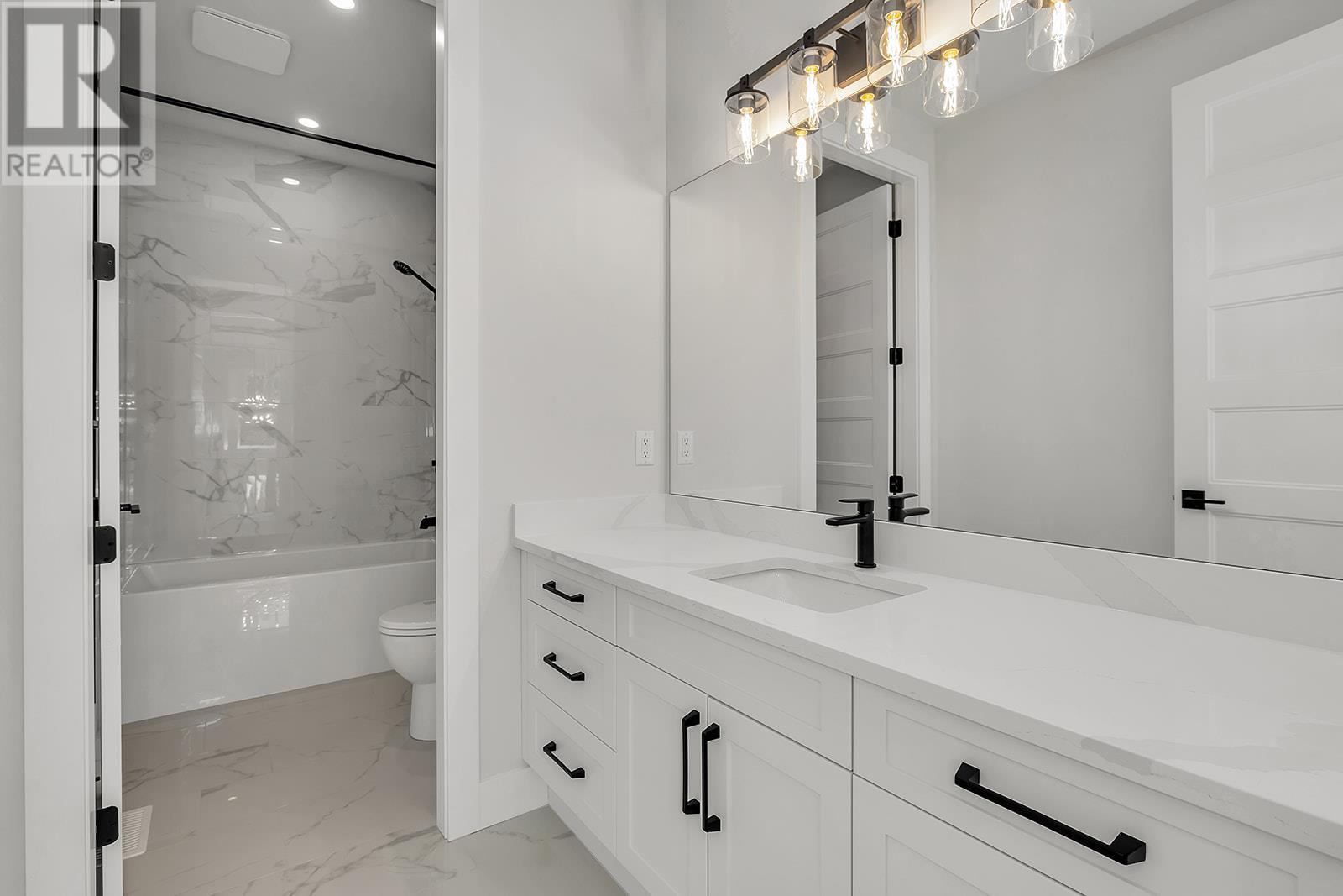 












1054 Oak Barrel Place

,
West Kelowna,




British Columbia
V1Z0A6

