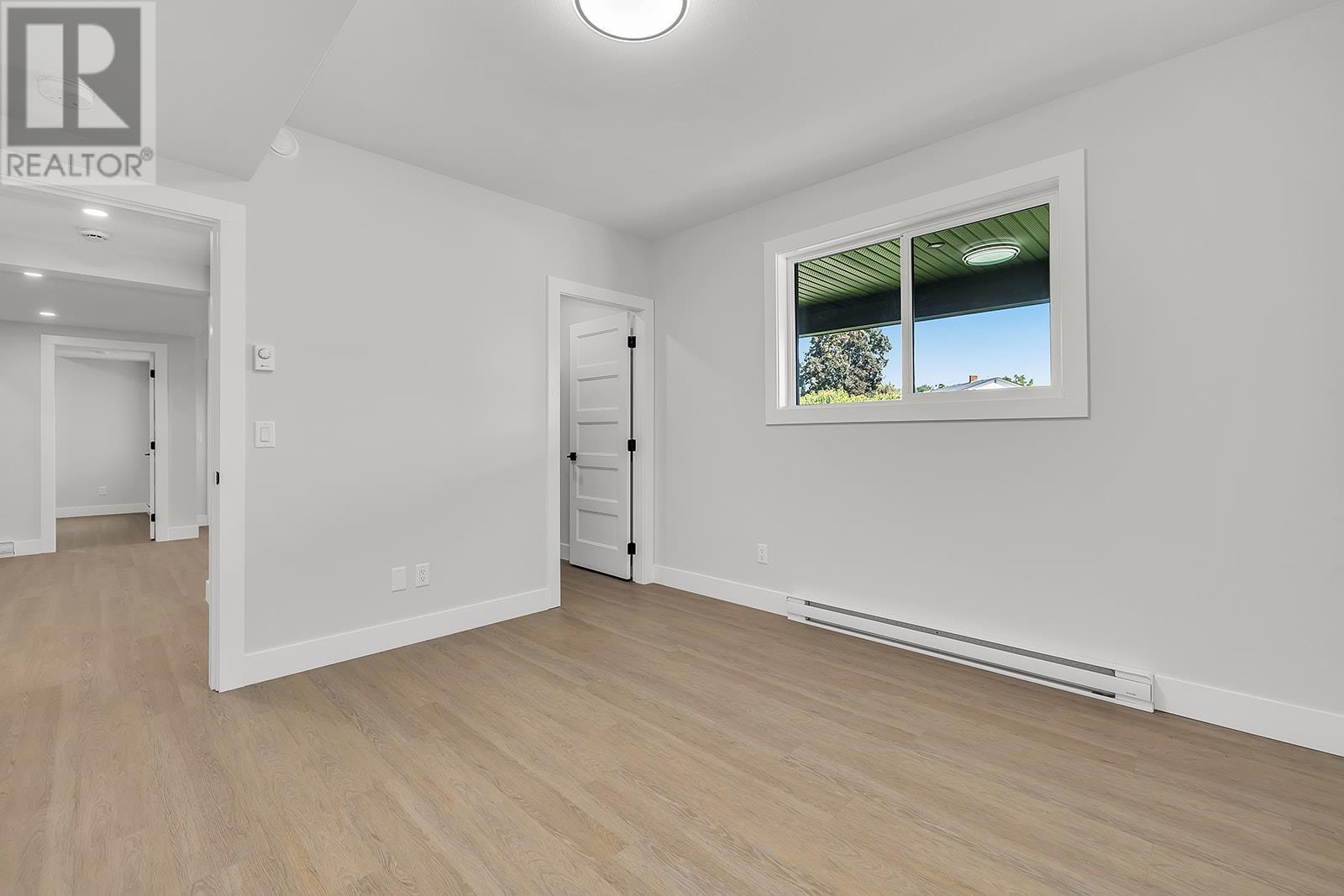 












1054 Oak Barrel Place

,
West Kelowna,




British Columbia
V1Z0A6

