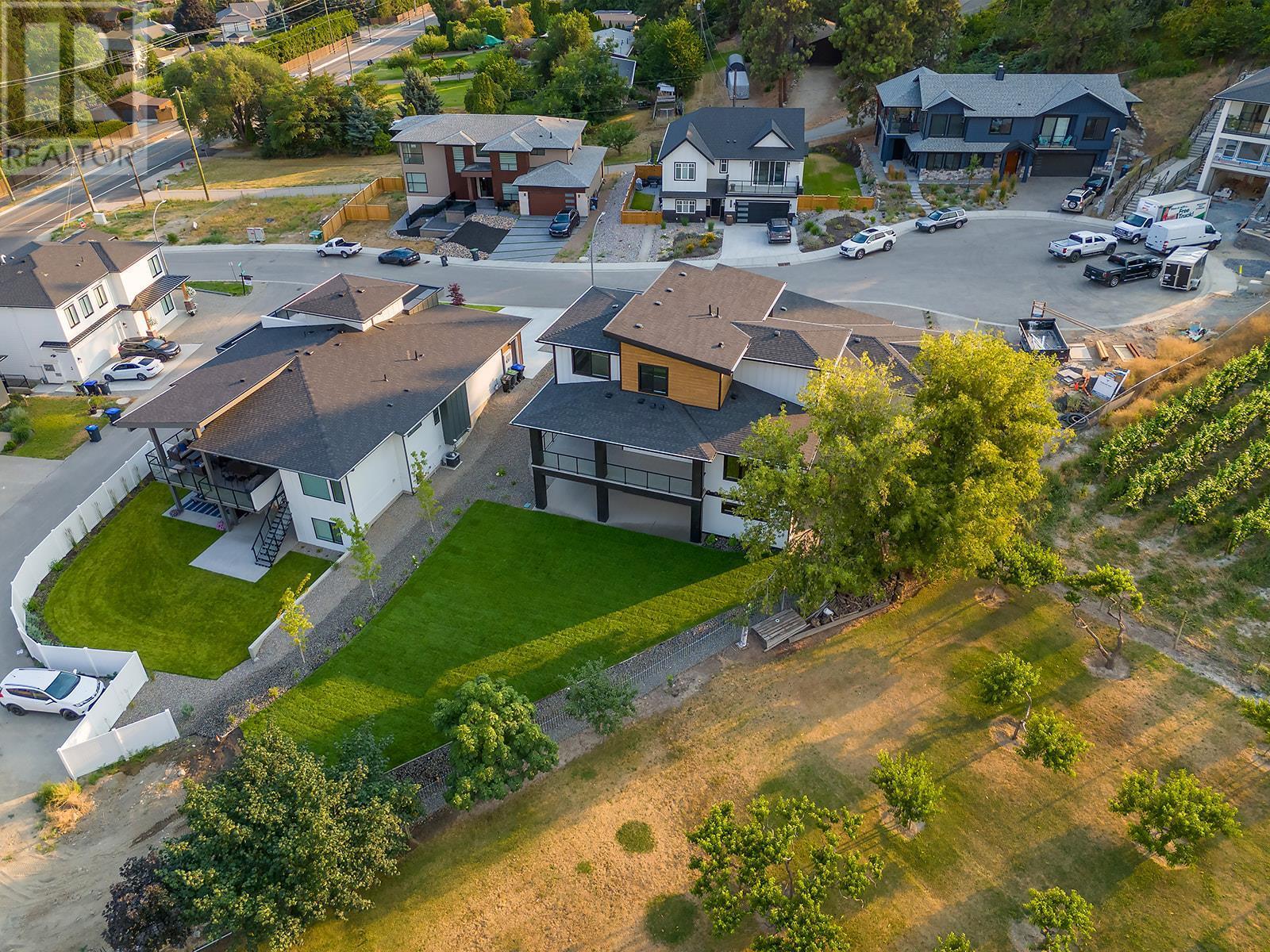 












1054 Oak Barrel Place

,
West Kelowna,




British Columbia
V1Z0A6

