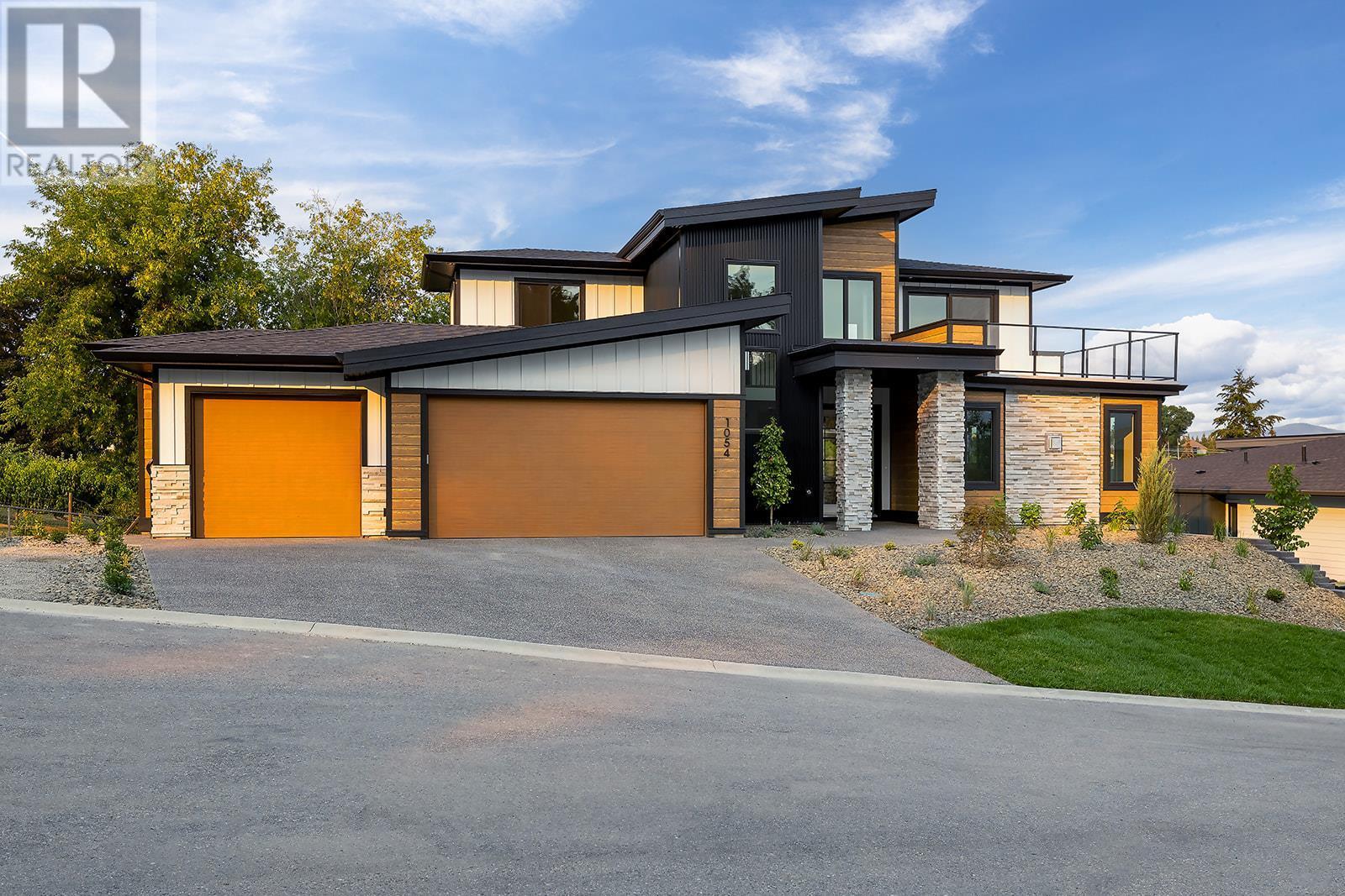 












1054 Oak Barrel Place

,
West Kelowna,




British Columbia
V1Z0A6

