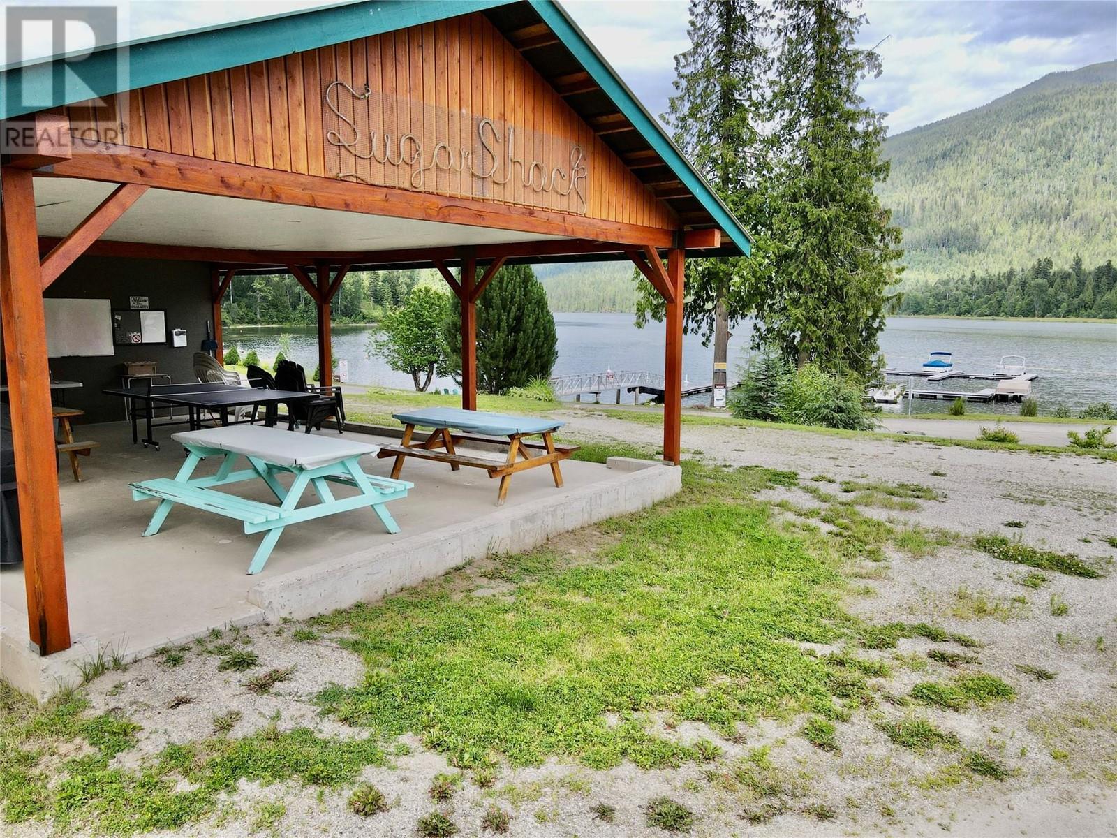












1681 Sugar Lake Road Unit# 6

,
Cherryville,







British Columbia
V0E2G2

