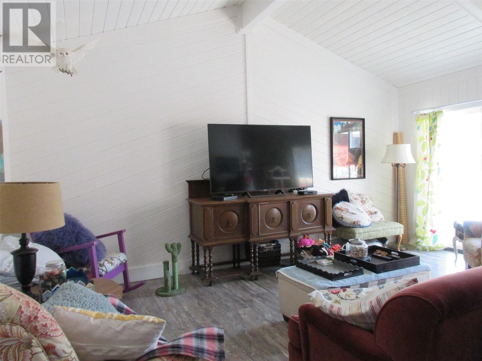 












1999 2ND Avenue

,
Merritt,




British Columbia
V1K1J7


