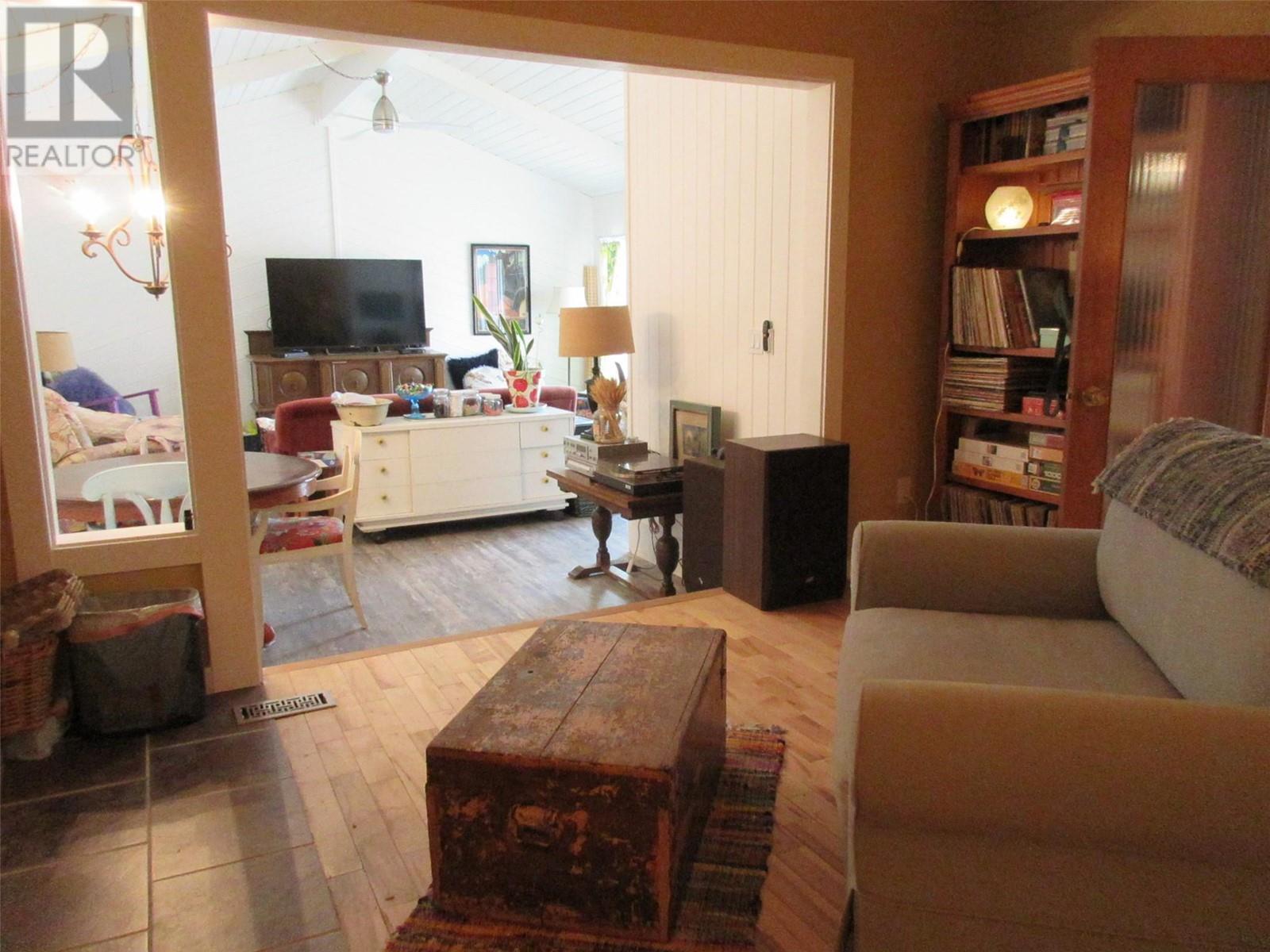 












1999 2ND Avenue

,
Merritt,




British Columbia
V1K1J7

