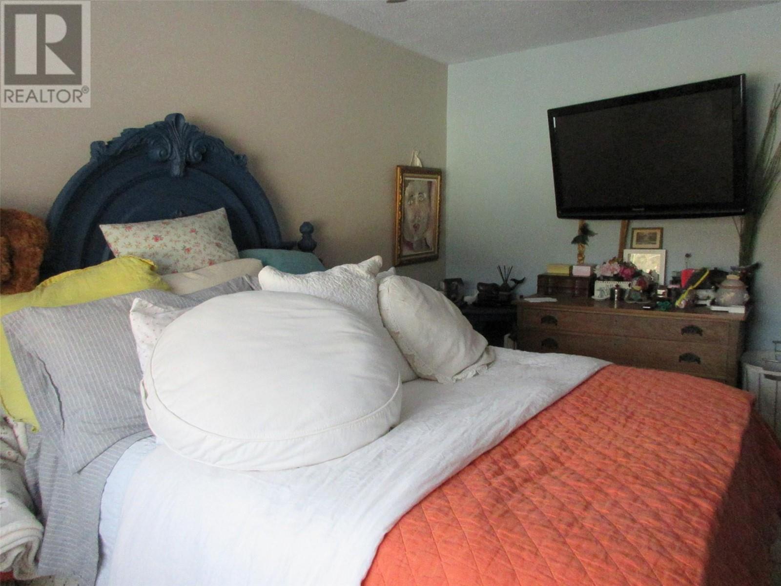 












1999 2ND Avenue

,
Merritt,




British Columbia
V1K1J7

