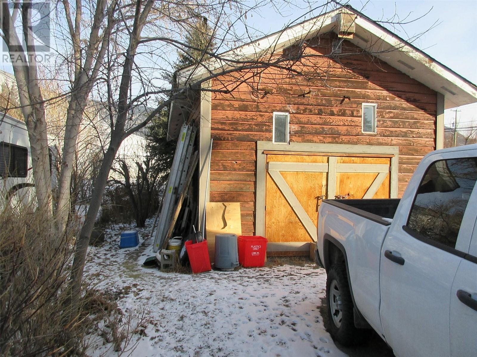 












1999 2ND Avenue

,
Merritt,




British Columbia
V1K1J7

