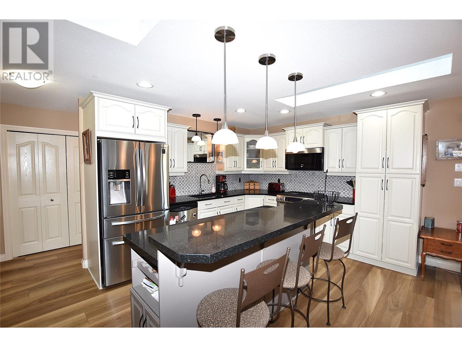 












519 Loon Avenue

,
Vernon,




British Columbia
V1H2A1

