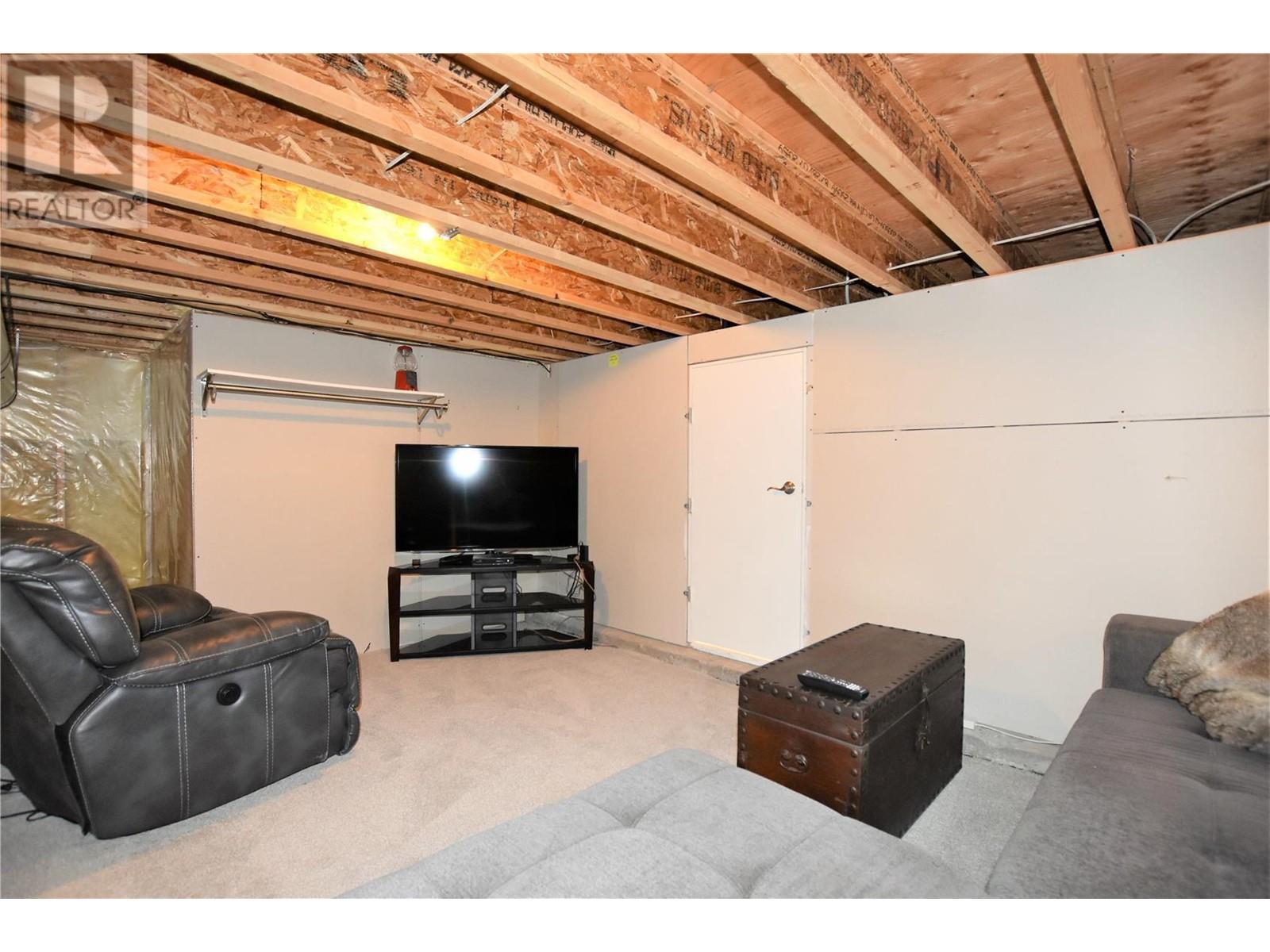












519 Loon Avenue

,
Vernon,




British Columbia
V1H2A1

