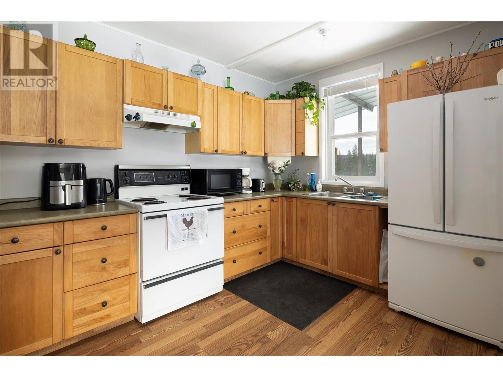 












1440 Trinity Valley Road Lot# A

,
Lumby,




British Columbia
V0E2G0

