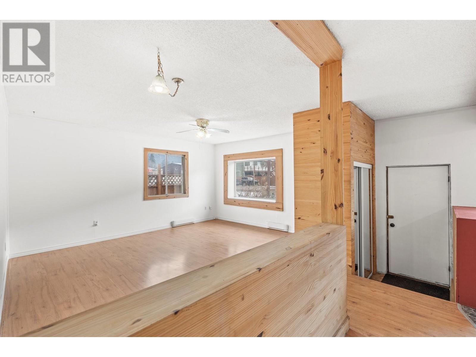 












5768 Highway 97 N Highway

,
Falkland,




British Columbia
V0E1W0

