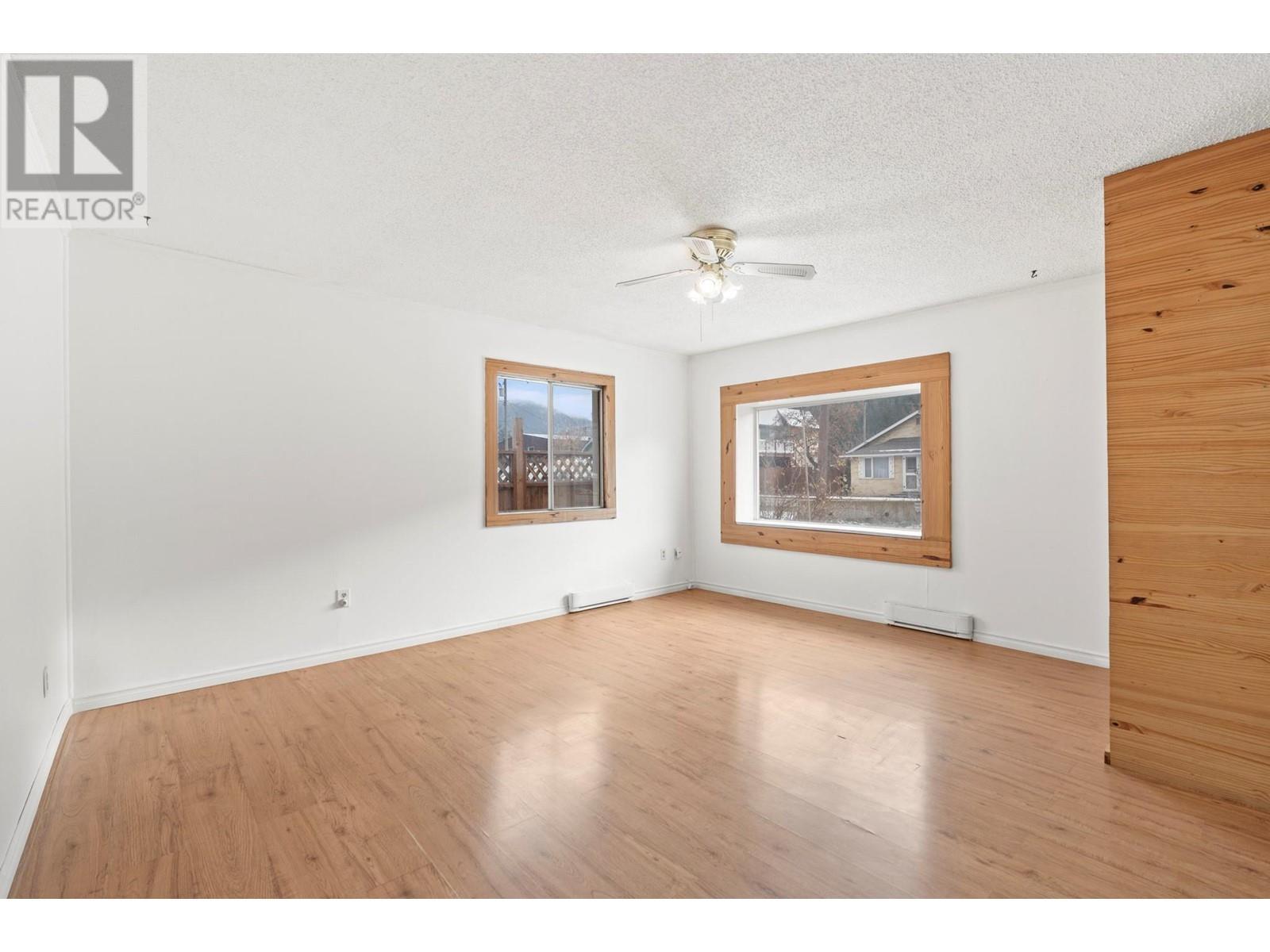 












5768 Highway 97 N Highway

,
Falkland,




British Columbia
V0E1W0

