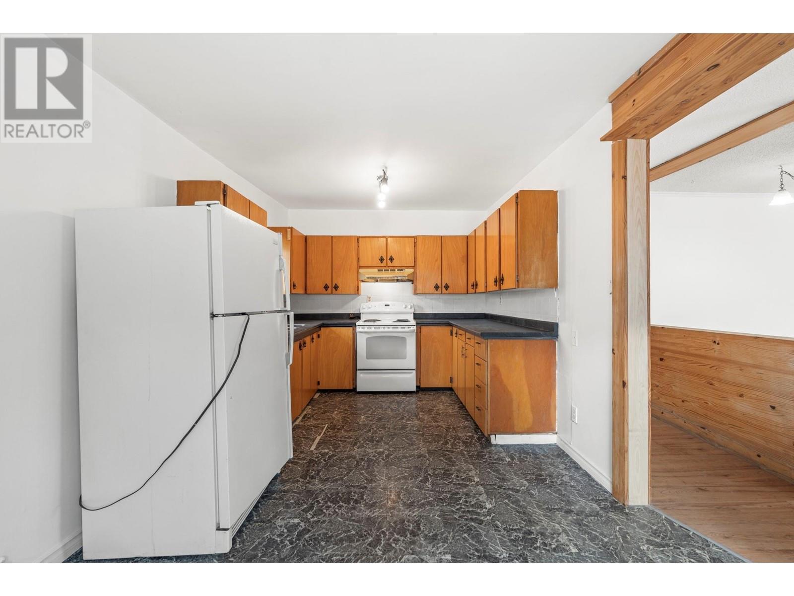 












5768 Highway 97 N Highway

,
Falkland,




British Columbia
V0E1W0

