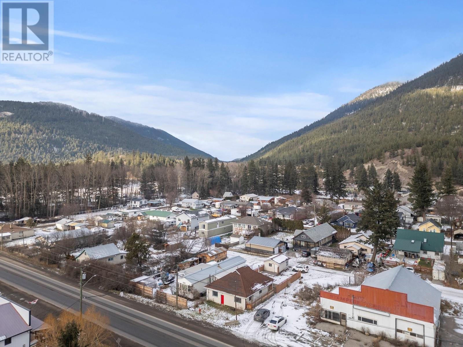












5768 Highway 97 N Highway

,
Falkland,




British Columbia
V0E1W0

