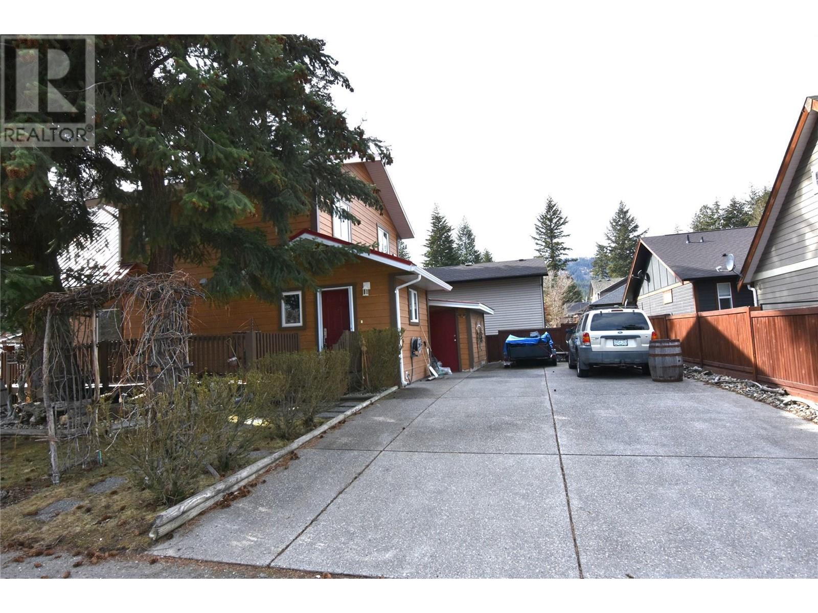 












239 Falcon Avenue

,
Vernon,




British Columbia
V1H2A1

