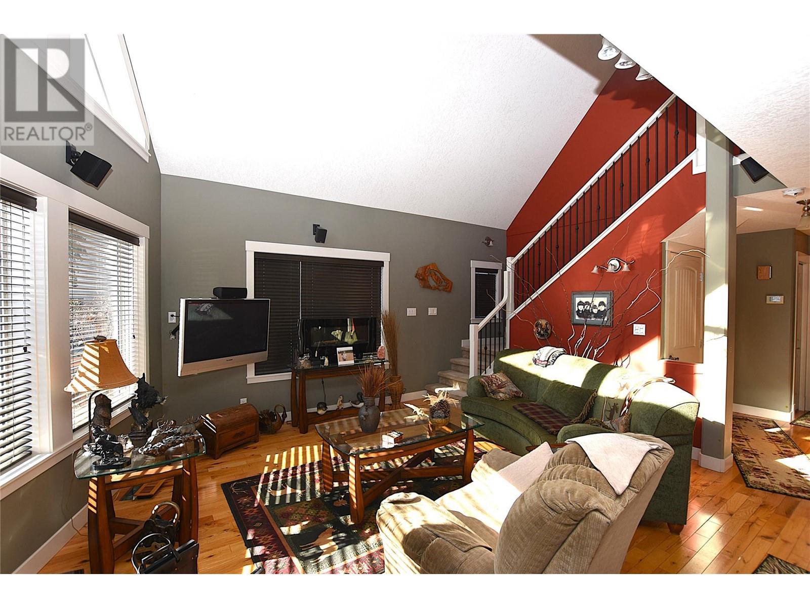 












239 Falcon Avenue

,
Vernon,




British Columbia
V1H2A1

