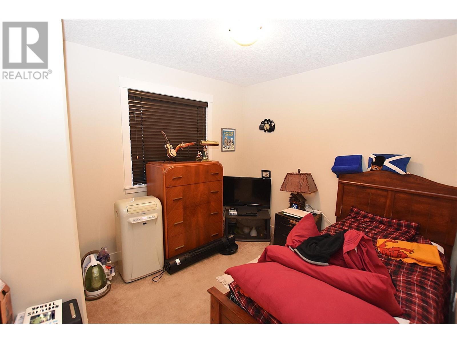 












239 Falcon Avenue

,
Vernon,




British Columbia
V1H2A1

