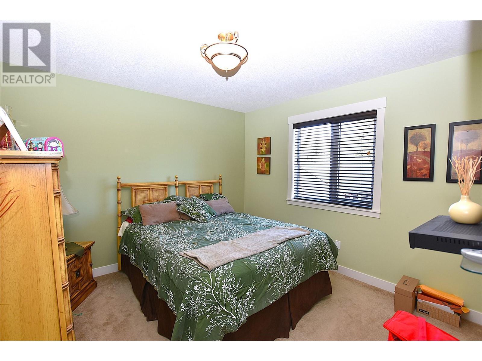 












239 Falcon Avenue

,
Vernon,




British Columbia
V1H2A1

