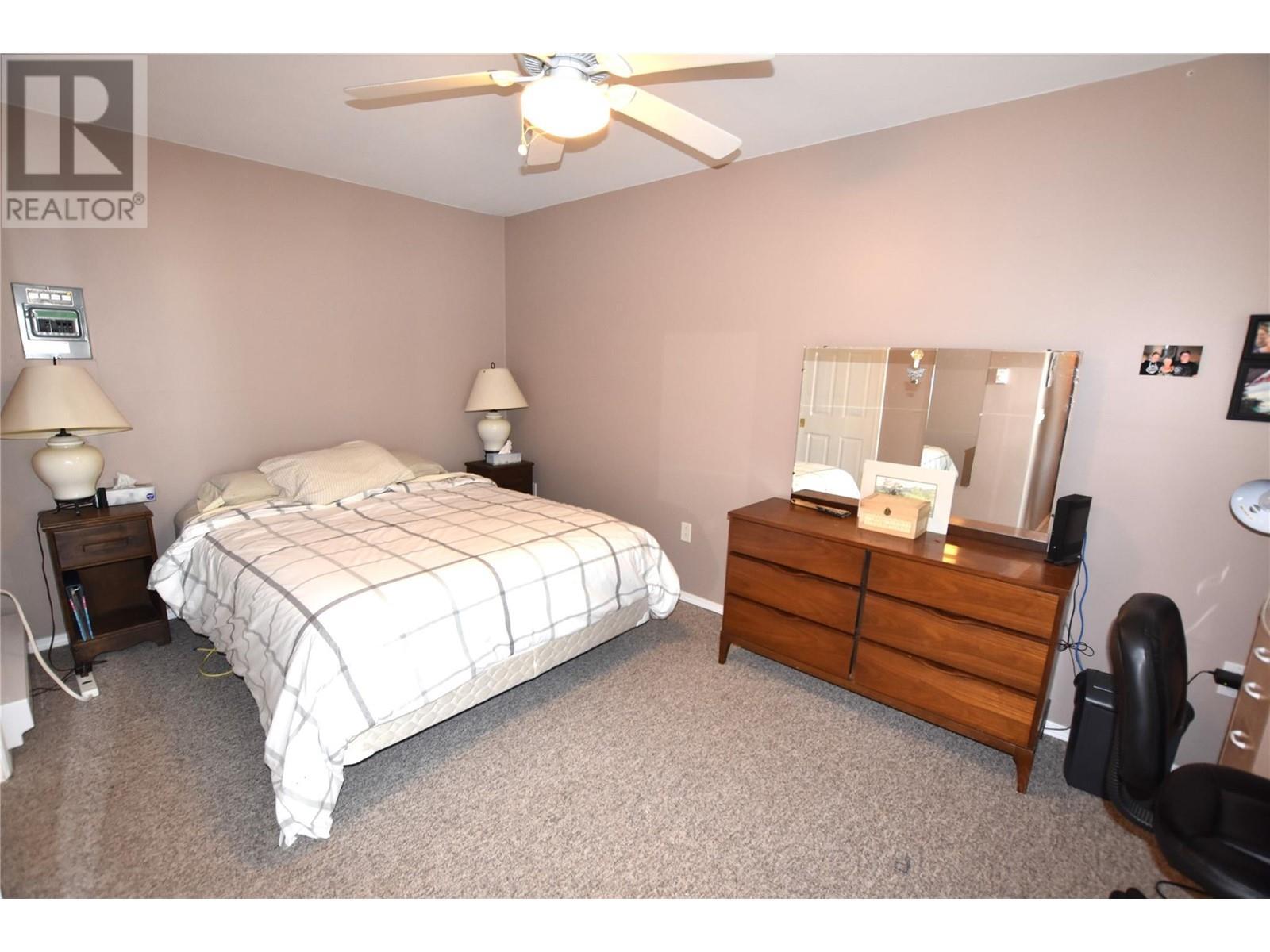 












10983 Westside Road

,
Vernon,




British Columbia
V1H2H1

