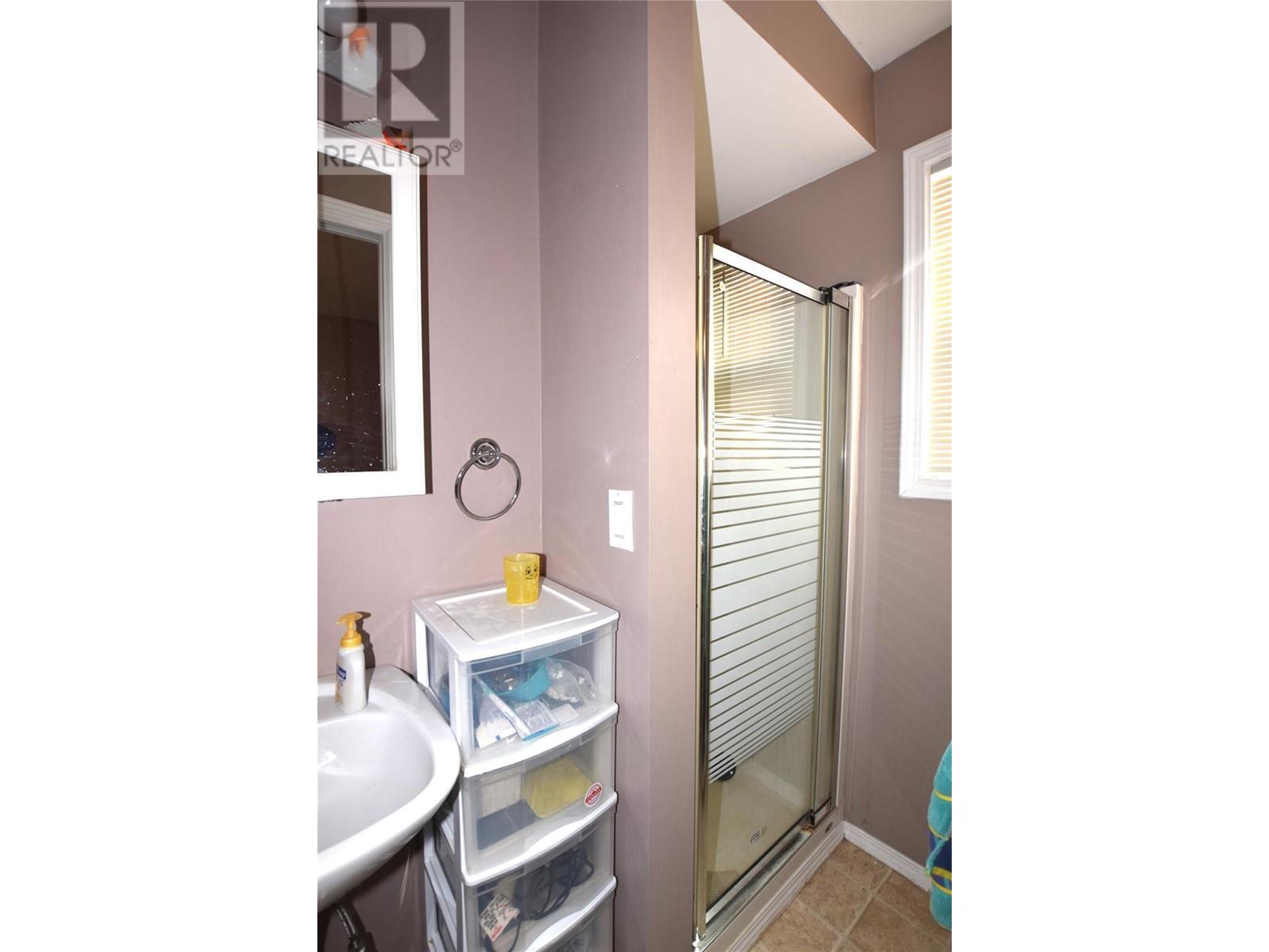 












10983 Westside Road

,
Vernon,




British Columbia
V1H2H1

