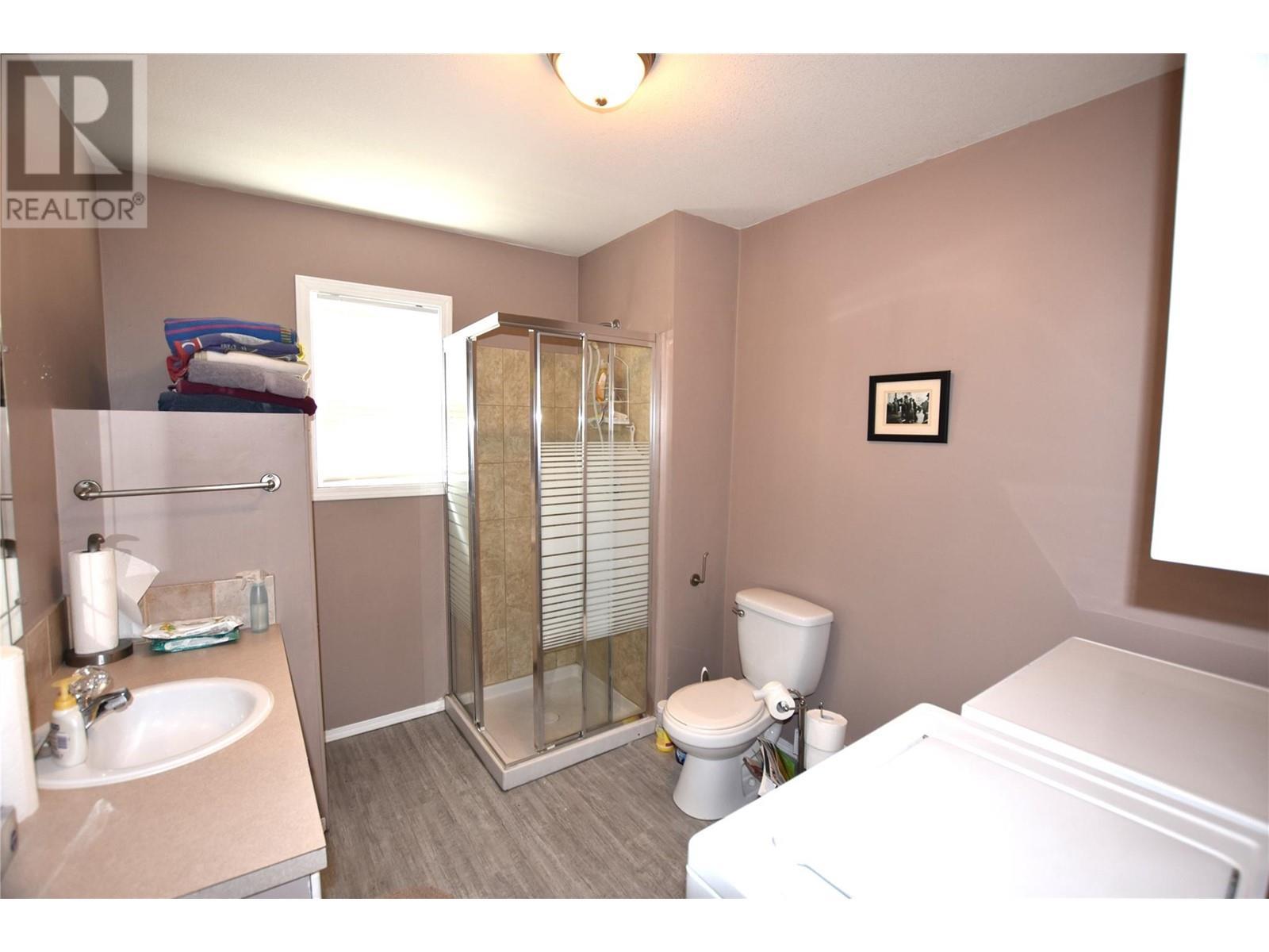 












10983 Westside Road

,
Vernon,




British Columbia
V1H2H1

