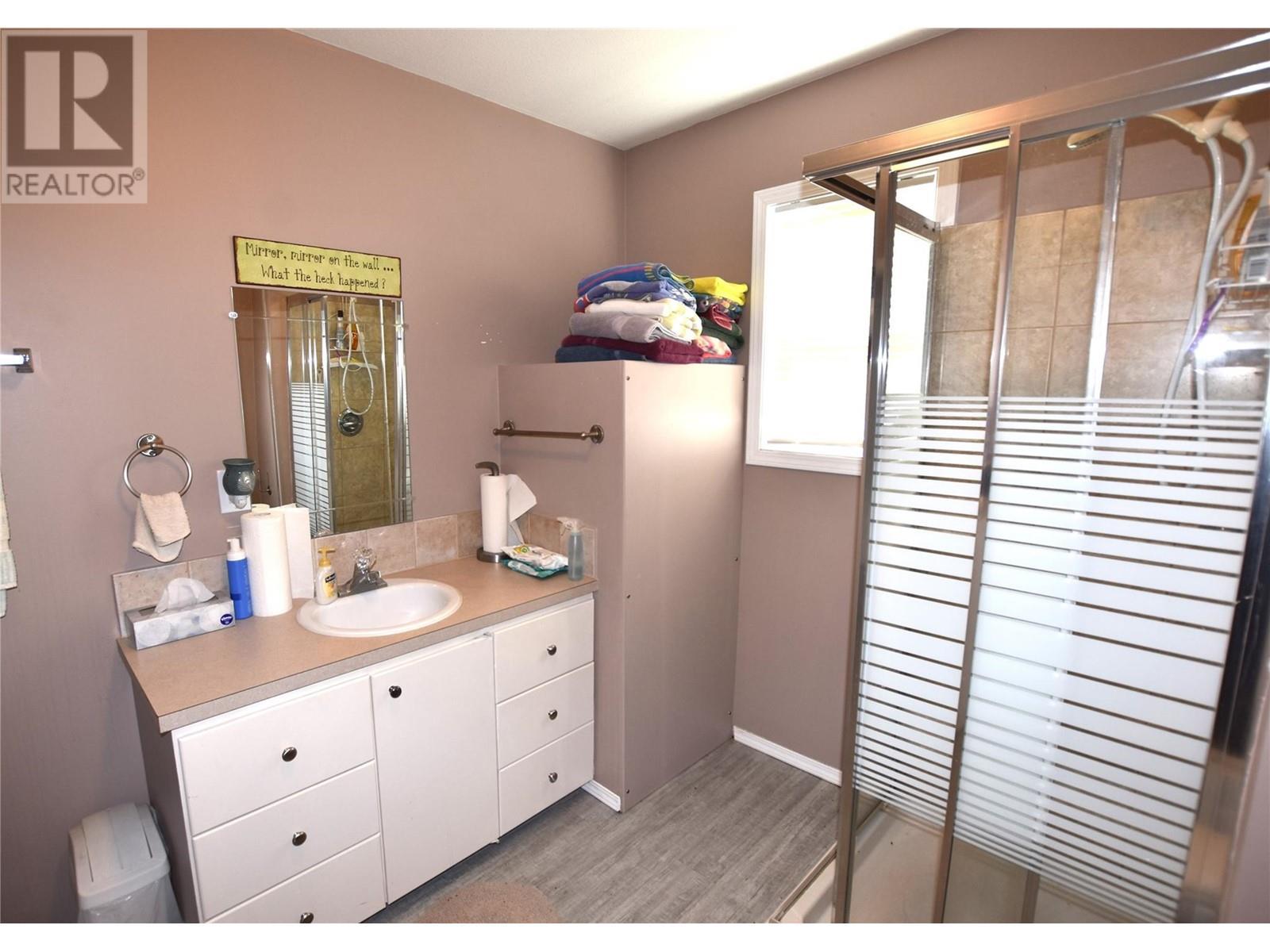 












10983 Westside Road

,
Vernon,




British Columbia
V1H2H1

