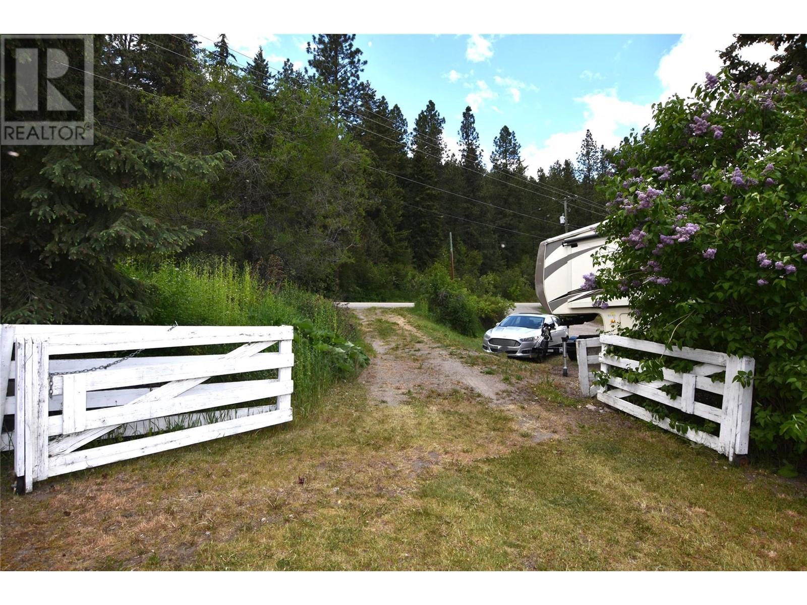 












10983 Westside Road

,
Vernon,




British Columbia
V1H2H1


