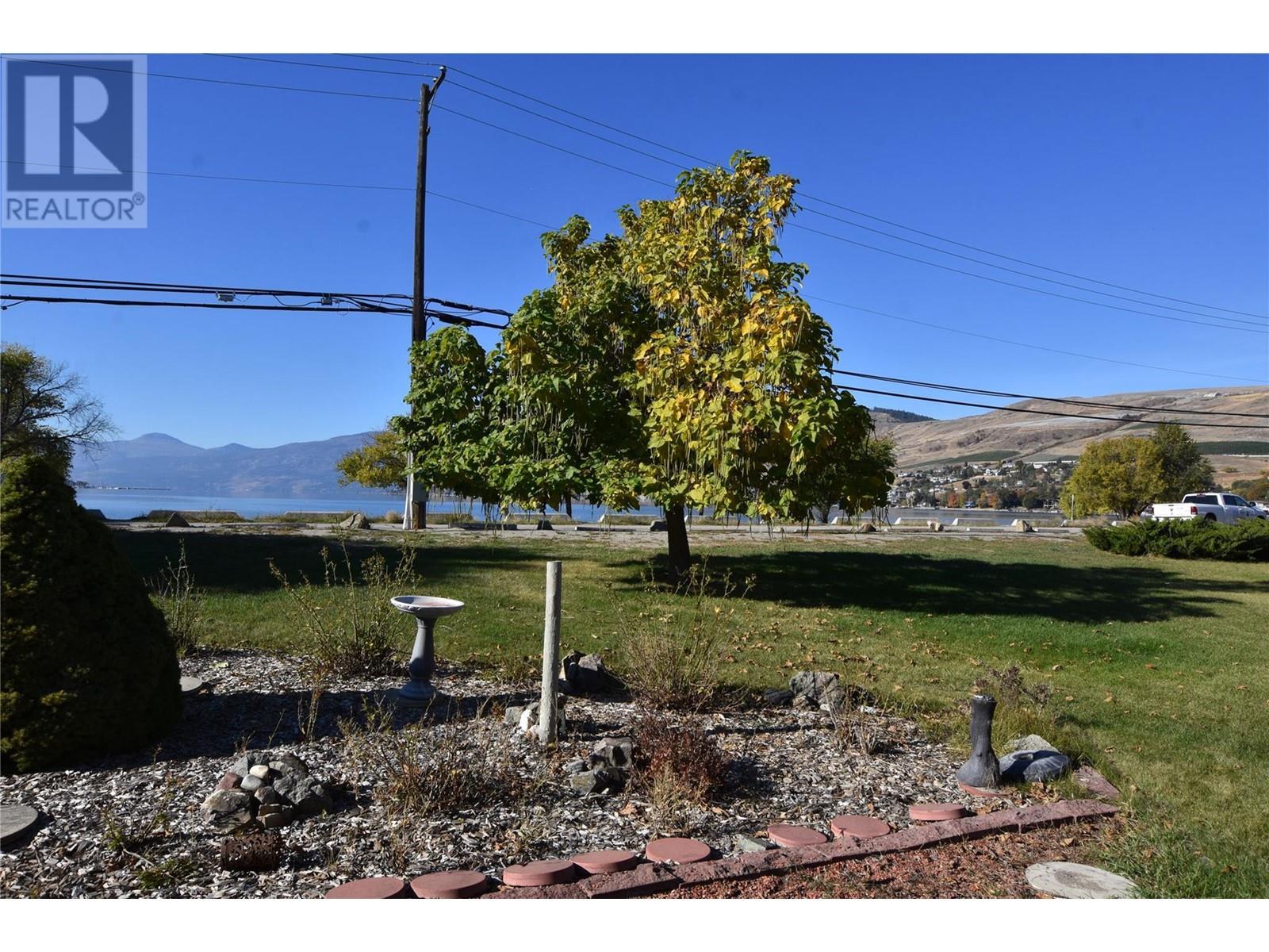 












2727 Lakeshore Road Unit# 48

,
Vernon,




British Columbia
V1H1X5

