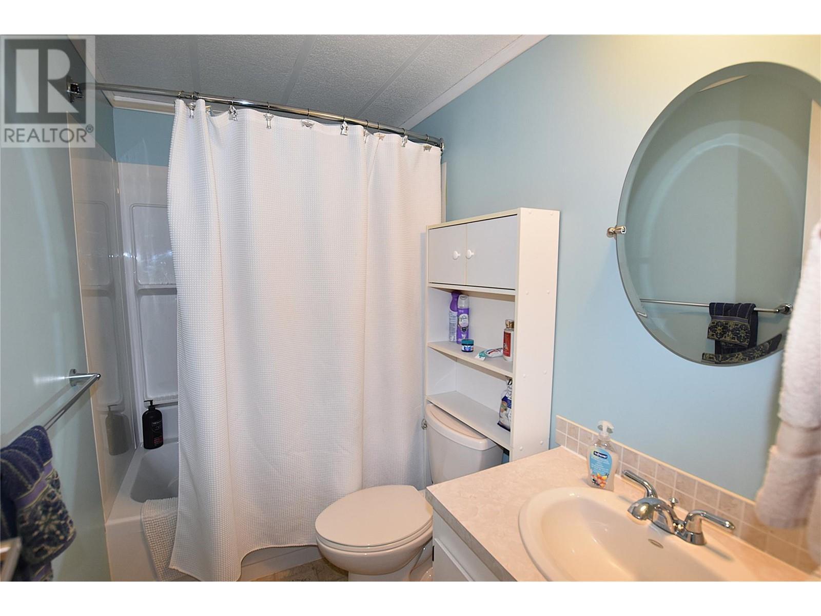 












2727 Lakeshore Road Unit# 48

,
Vernon,




British Columbia
V1H1X5

