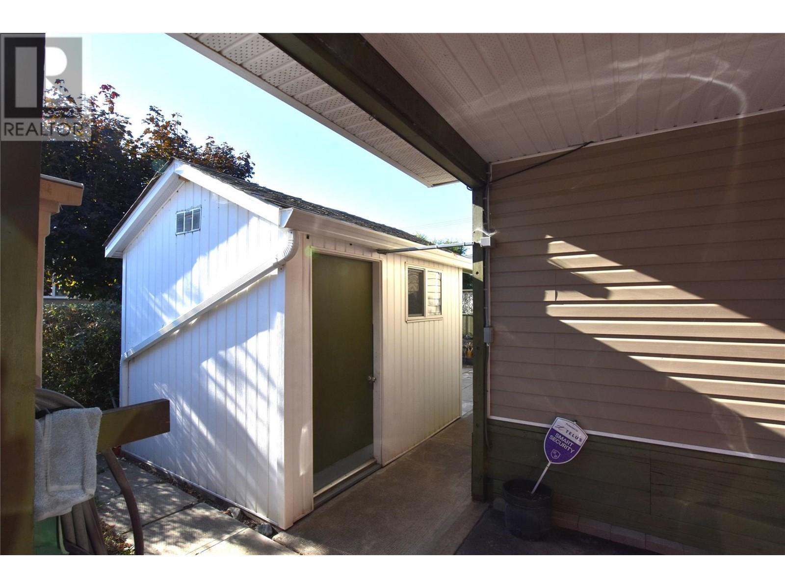 












2727 Lakeshore Road Unit# 48

,
Vernon,




British Columbia
V1H1X5

