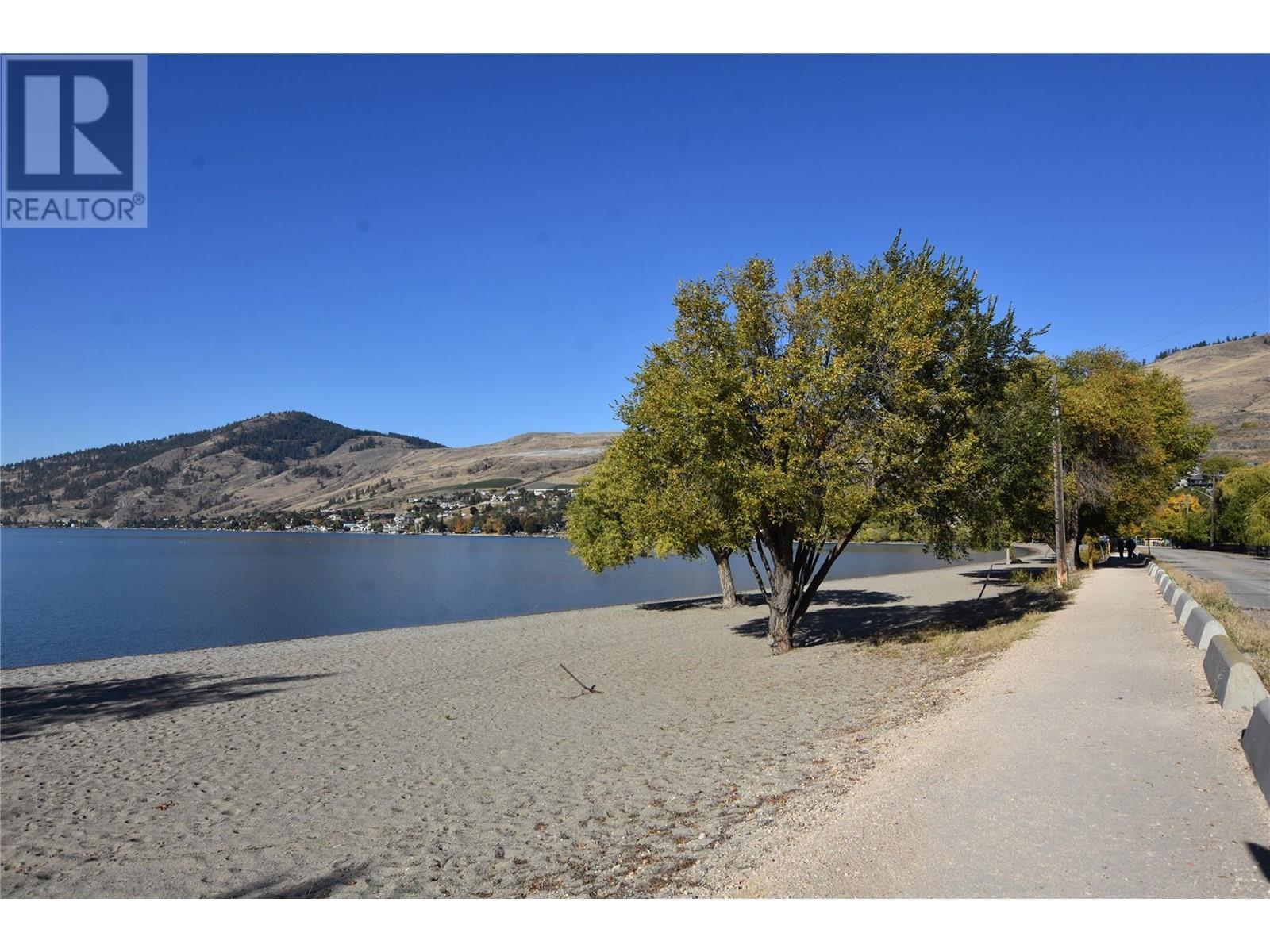 












2727 Lakeshore Road Unit# 48

,
Vernon,




British Columbia
V1H1X5

