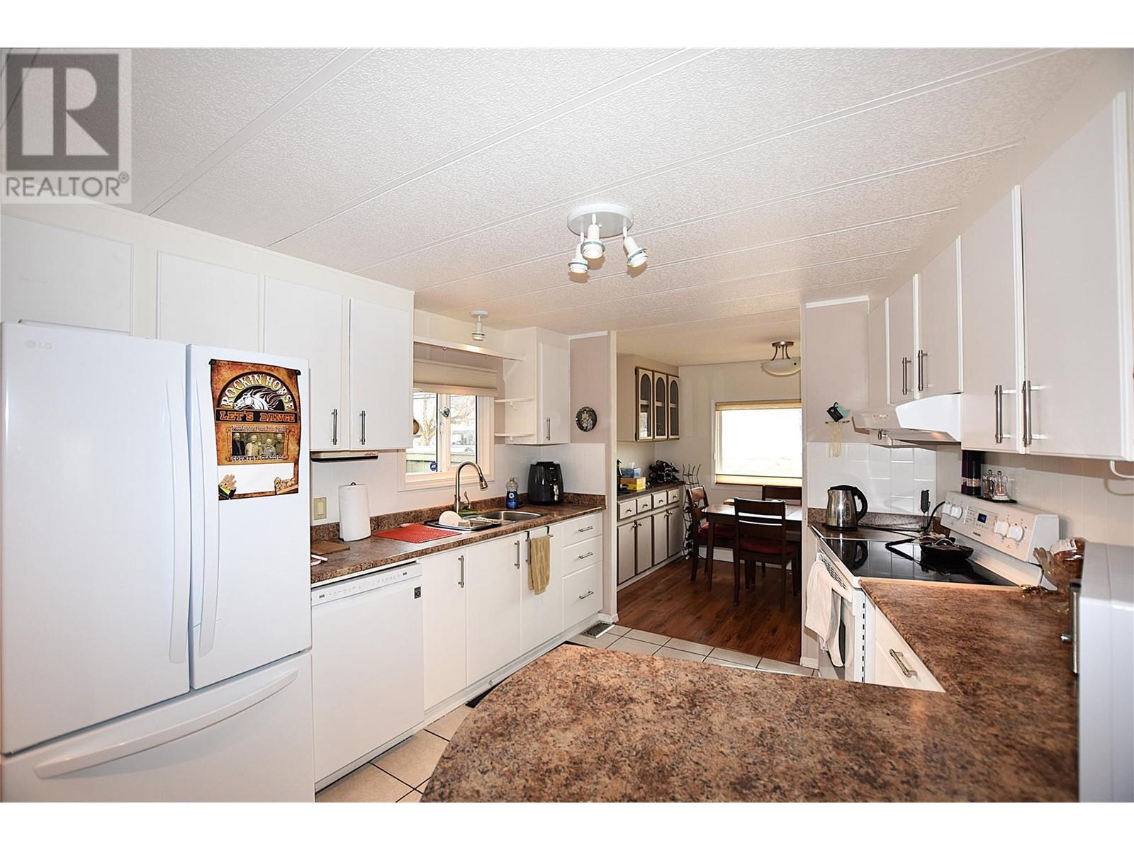 












2727 Lakeshore Road Unit# 48

,
Vernon,




British Columbia
V1H1X5

