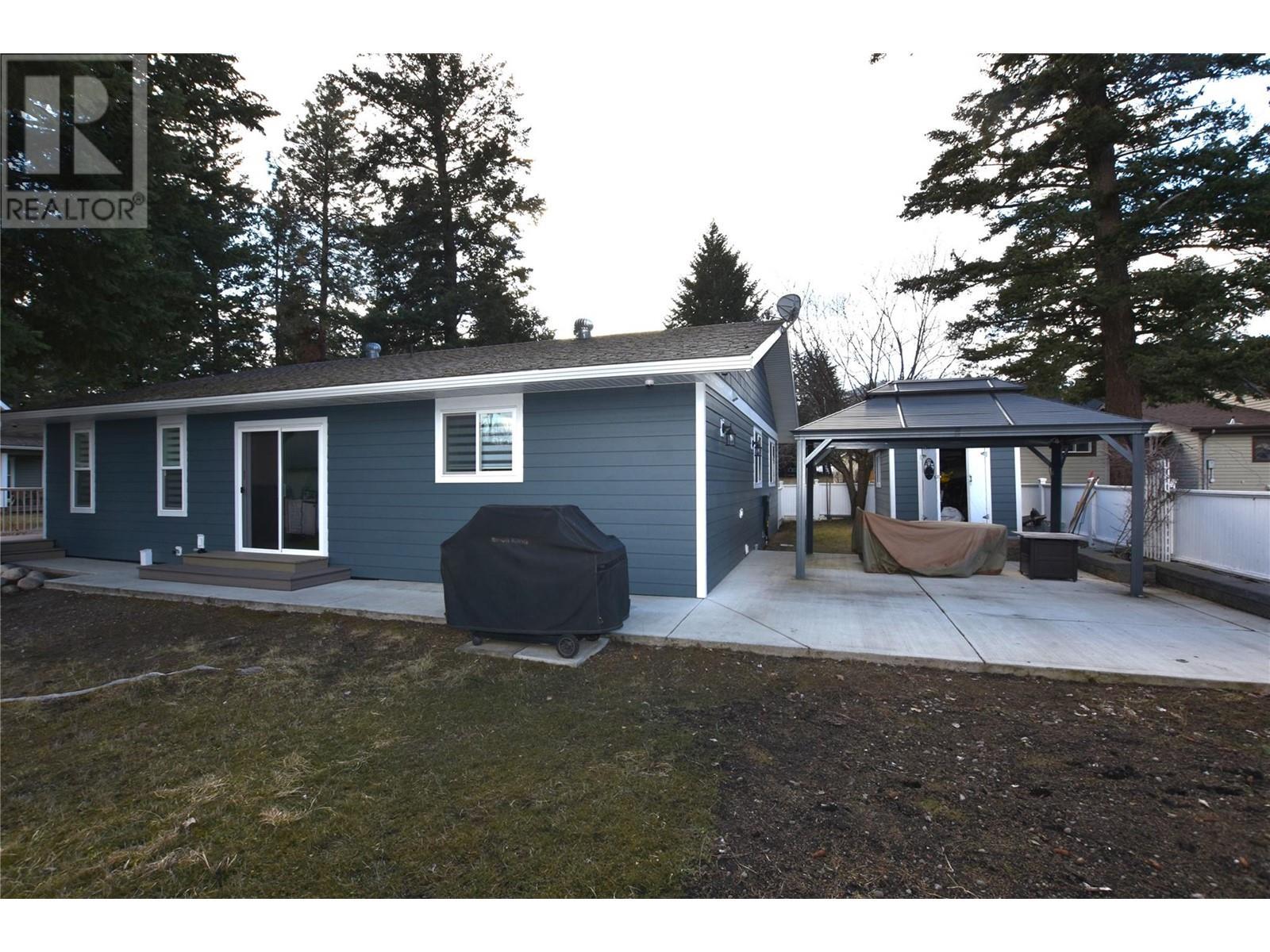 












233 234 Falcon Avenue

,
Vernon,




British Columbia
V1H2A1

