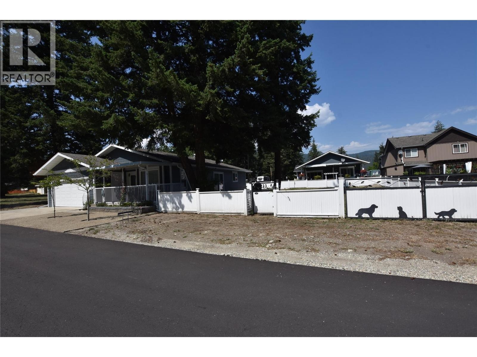 












233 234 Falcon Avenue

,
Vernon,




British Columbia
V1H2A1

