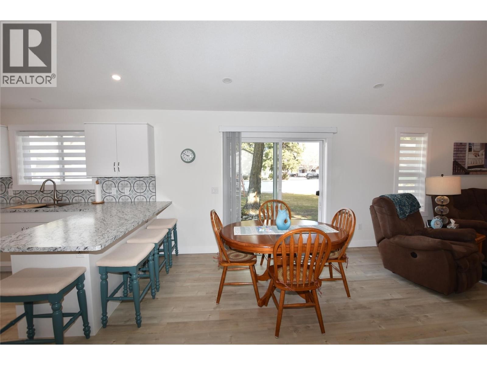 












233 234 Falcon Avenue

,
Vernon,




British Columbia
V1H2A1

