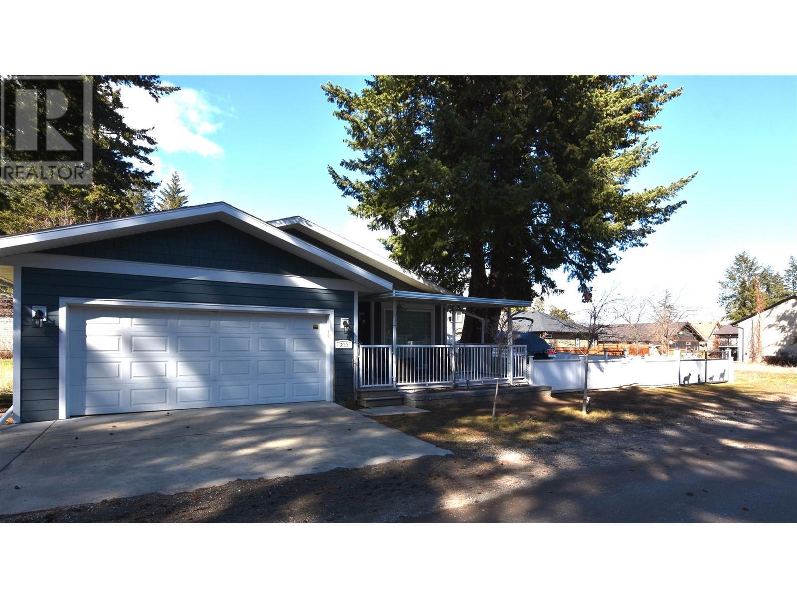 












233 234 Falcon Avenue

,
Vernon,




British Columbia
V1H2A1

