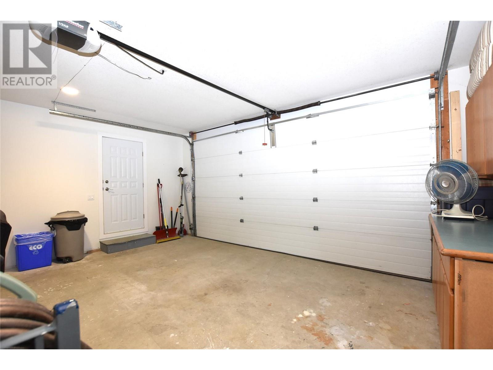 












233 234 Falcon Avenue

,
Vernon,




British Columbia
V1H2A1

