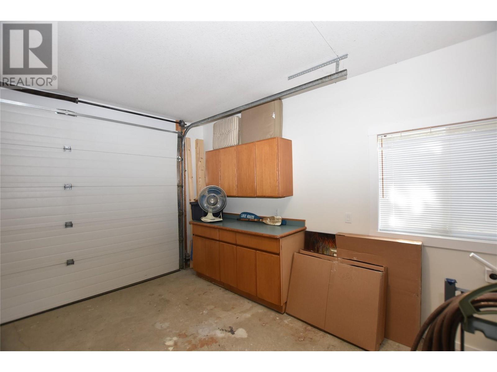 












233 234 Falcon Avenue

,
Vernon,




British Columbia
V1H2A1

