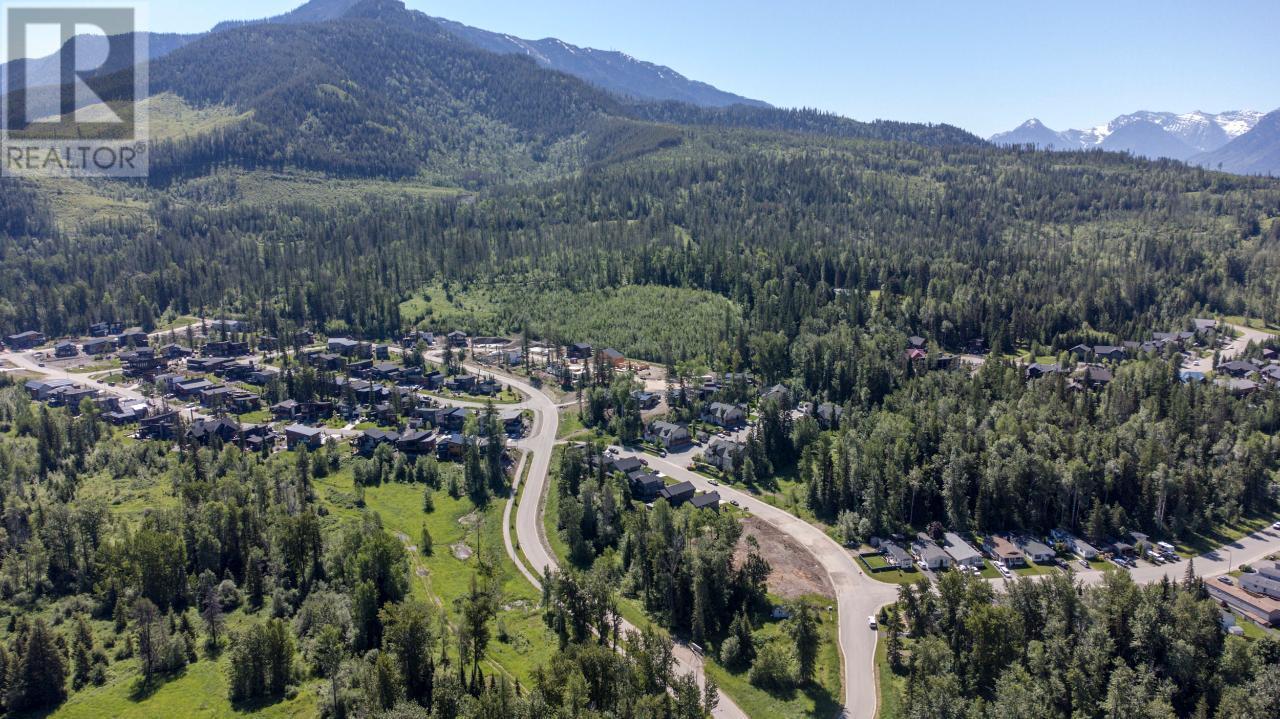 












111 WHITETAIL Drive

,
Fernie,







British Columbia
V0B1M1

