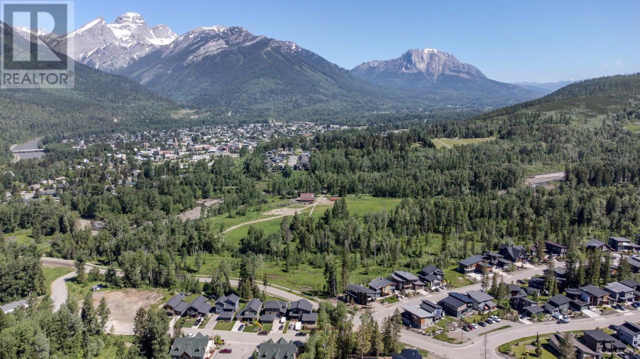 












111 WHITETAIL Drive

,
Fernie,







British Columbia
V0B1M1

