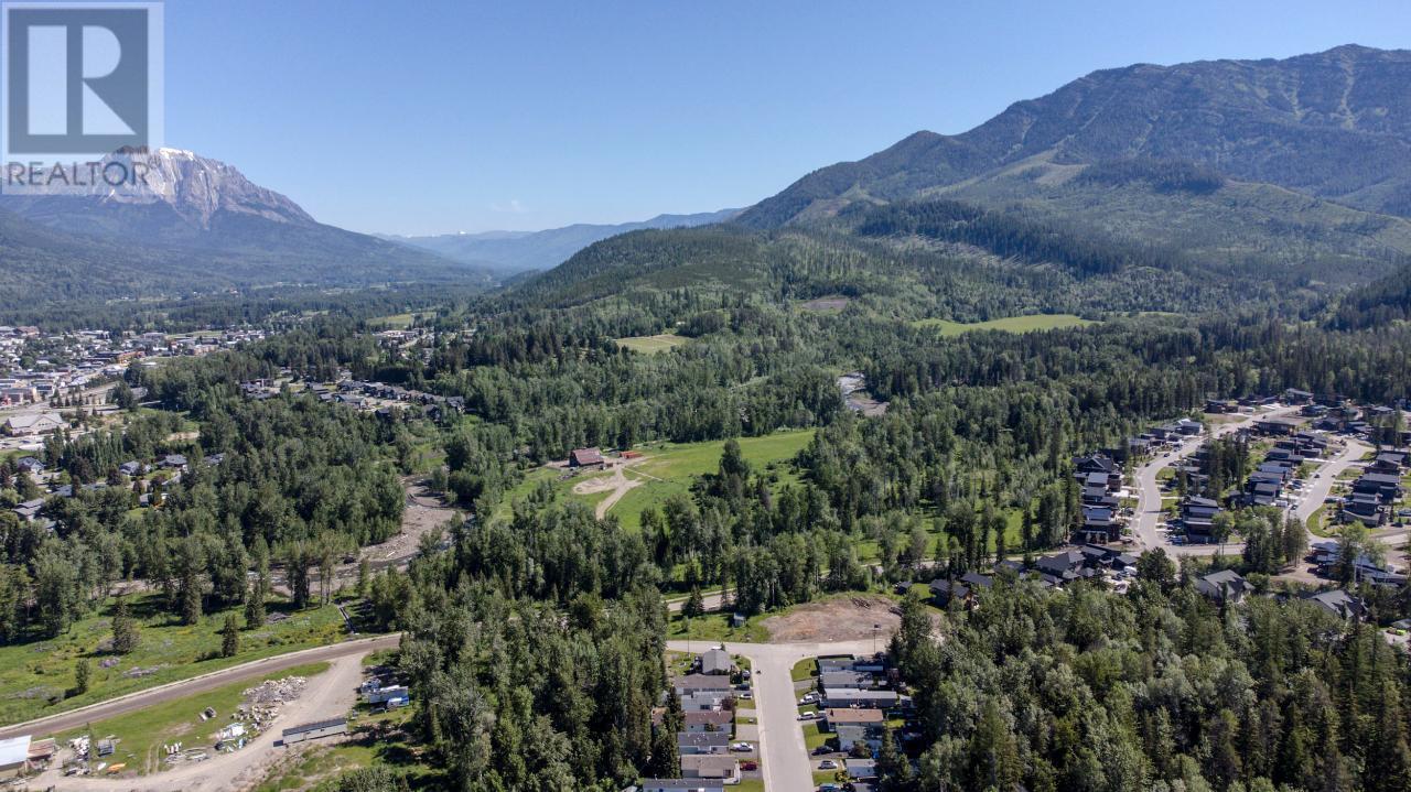 












111 WHITETAIL Drive

,
Fernie,







British Columbia
V0B1M1

