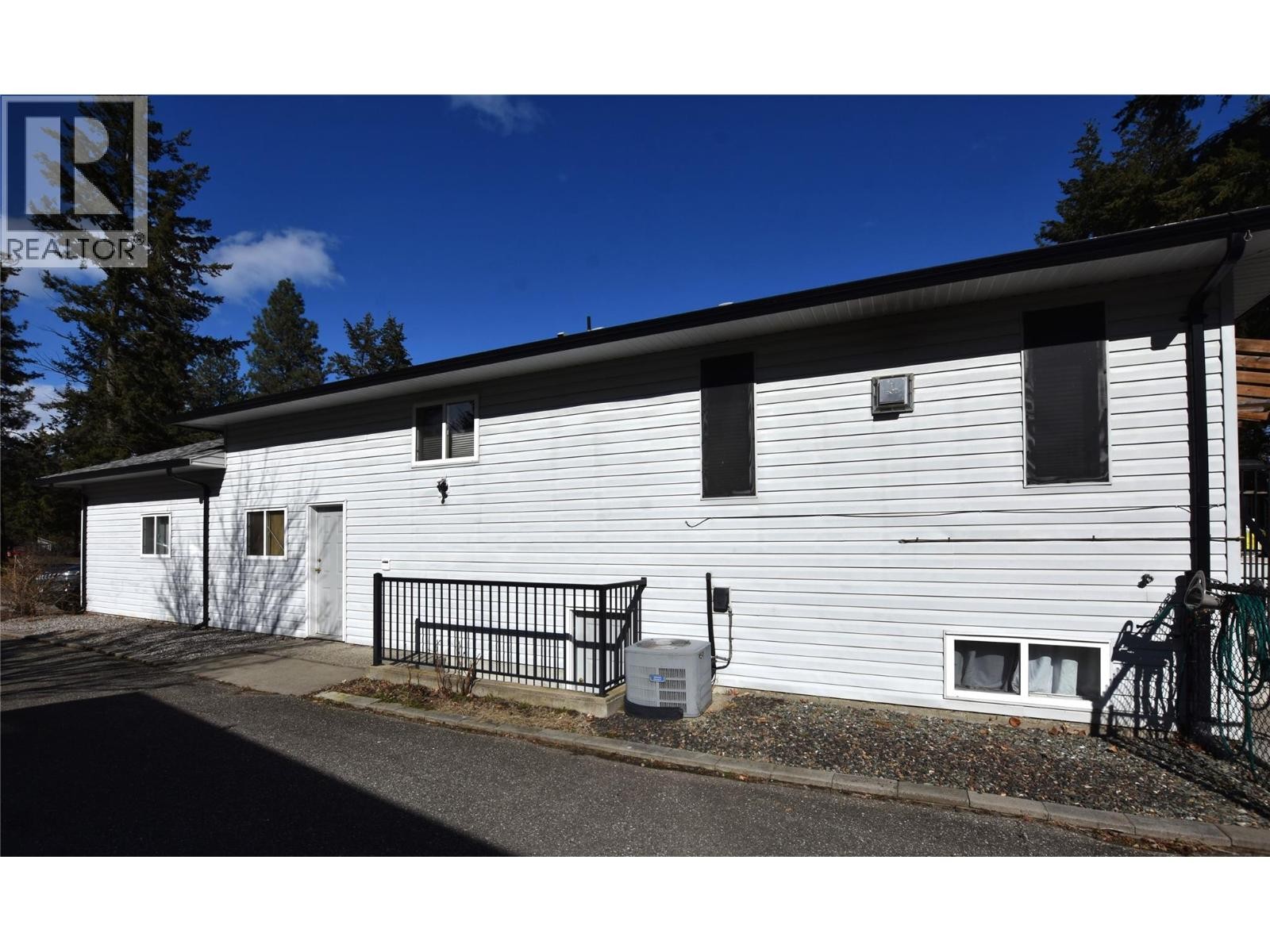 












145 Falcon Avenue

,
Vernon,




British Columbia
V1H2A1

