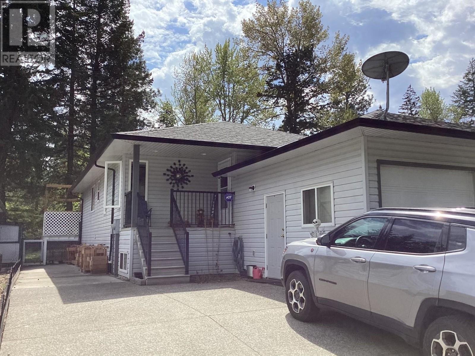 












145 Falcon Avenue

,
Vernon,




British Columbia
V1H2A1

