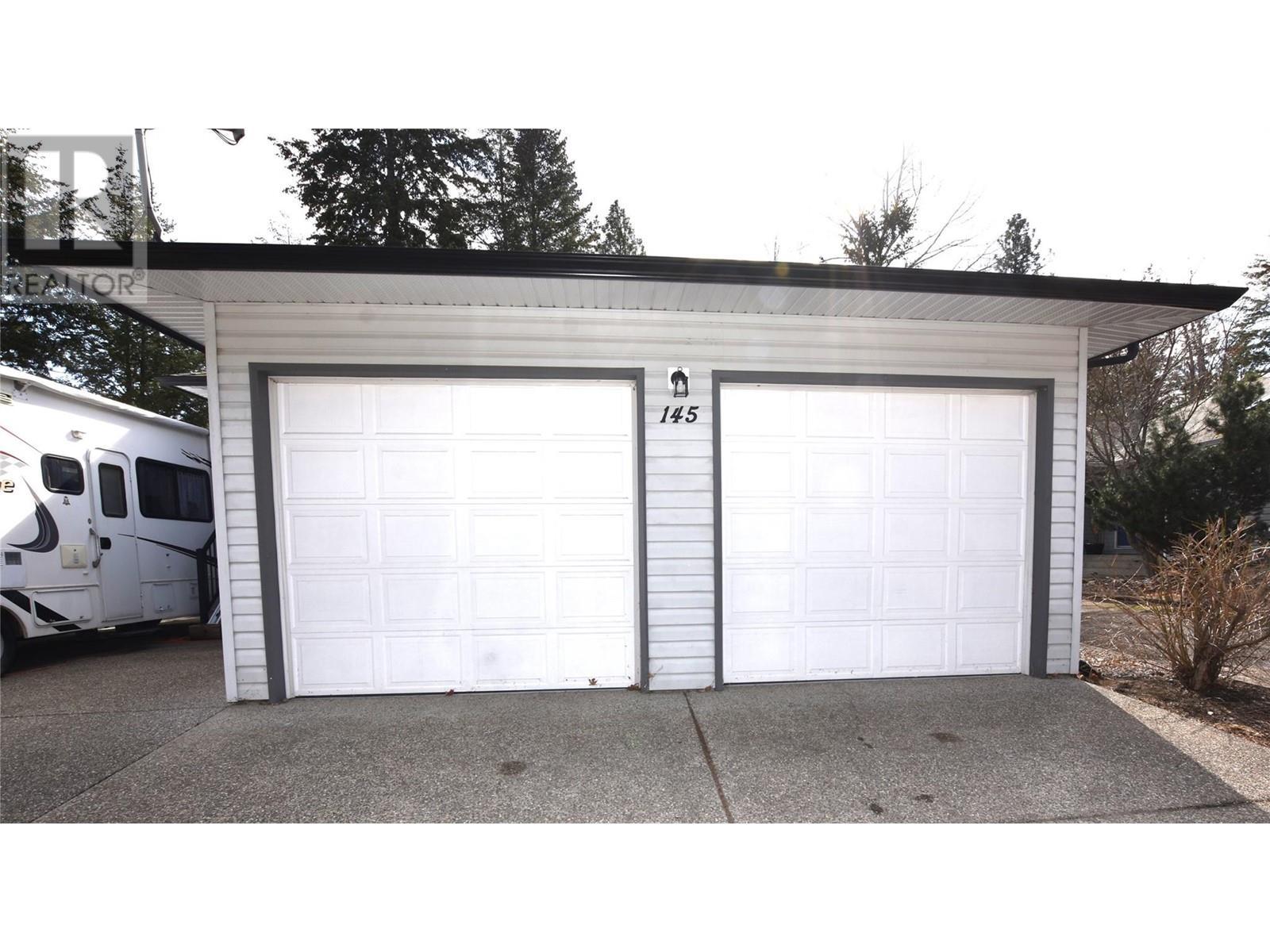 












145 Falcon Avenue

,
Vernon,




British Columbia
V1H2A1

