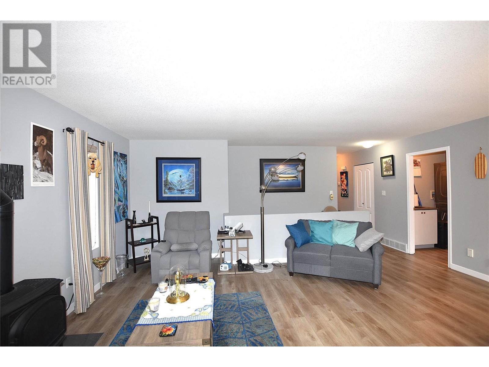












145 Falcon Avenue

,
Vernon,




British Columbia
V1H2A1

