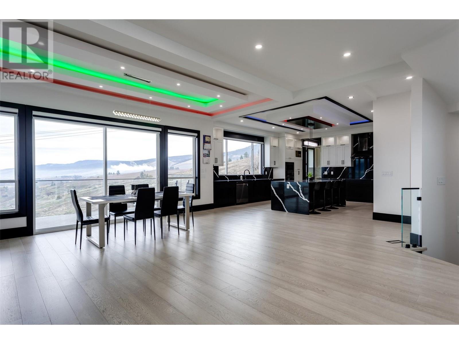 












652 Deans Court

,
Kelowna,




British Columbia
V1P1A1

