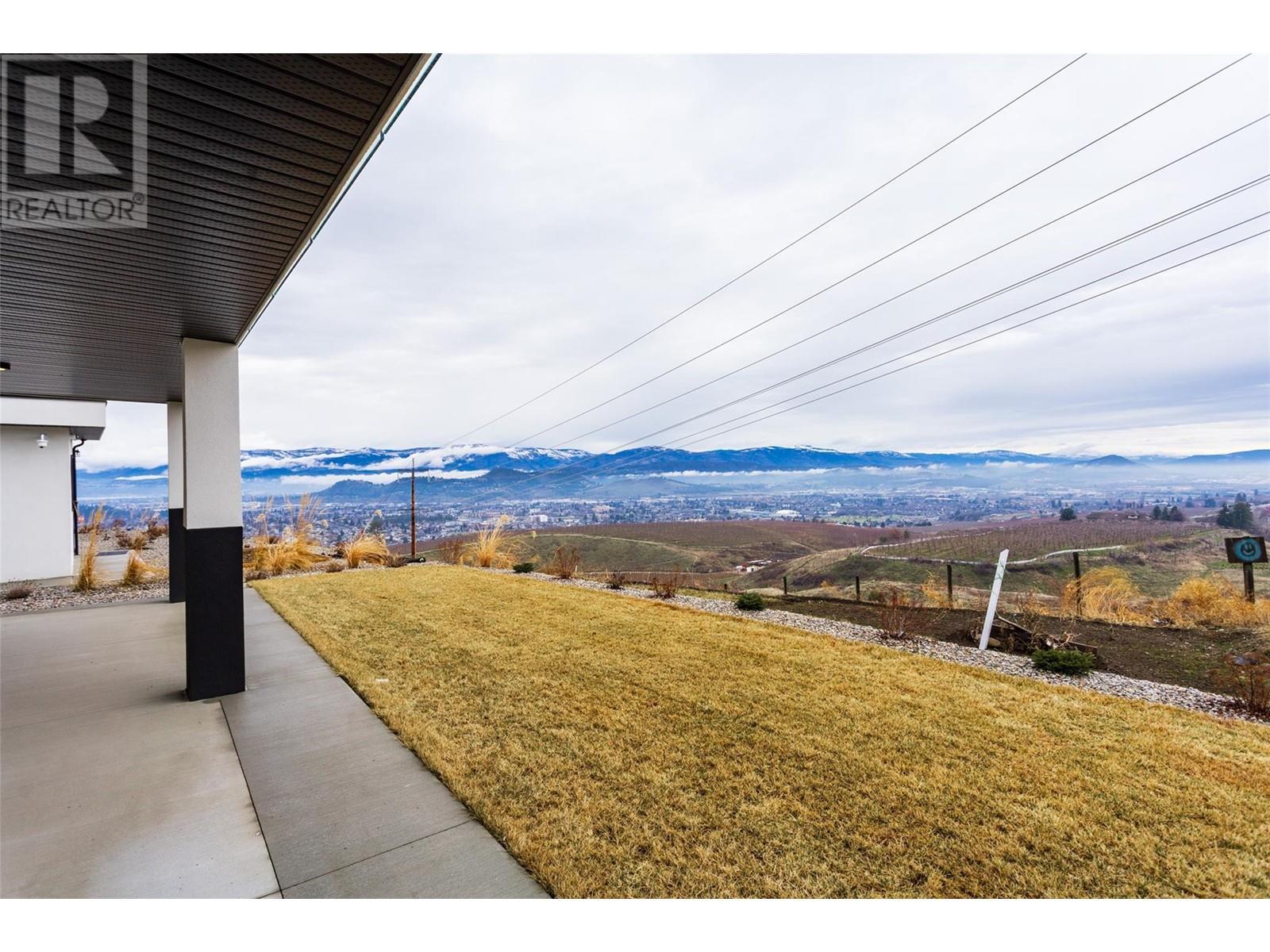 












652 Deans Court

,
Kelowna,




British Columbia
V1P1A1

