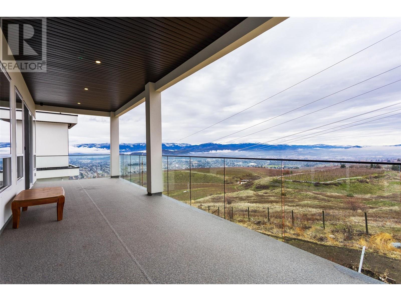 












652 Deans Court

,
Kelowna,




British Columbia
V1P1A1

