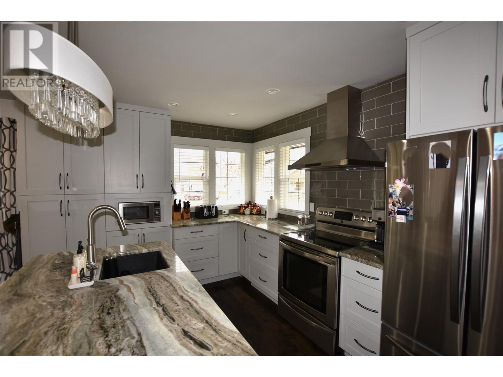 












130 Deer Street

,
Vernon,




British Columbia
V1H2A1

