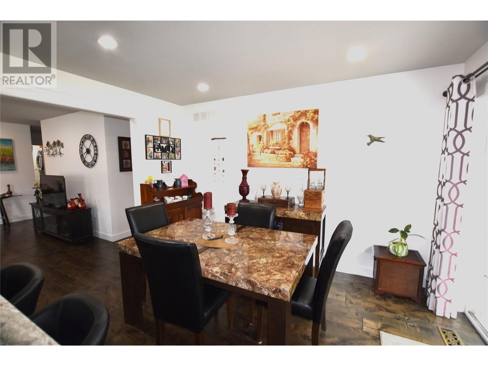 












130 Deer Street

,
Vernon,




British Columbia
V1H2A1

